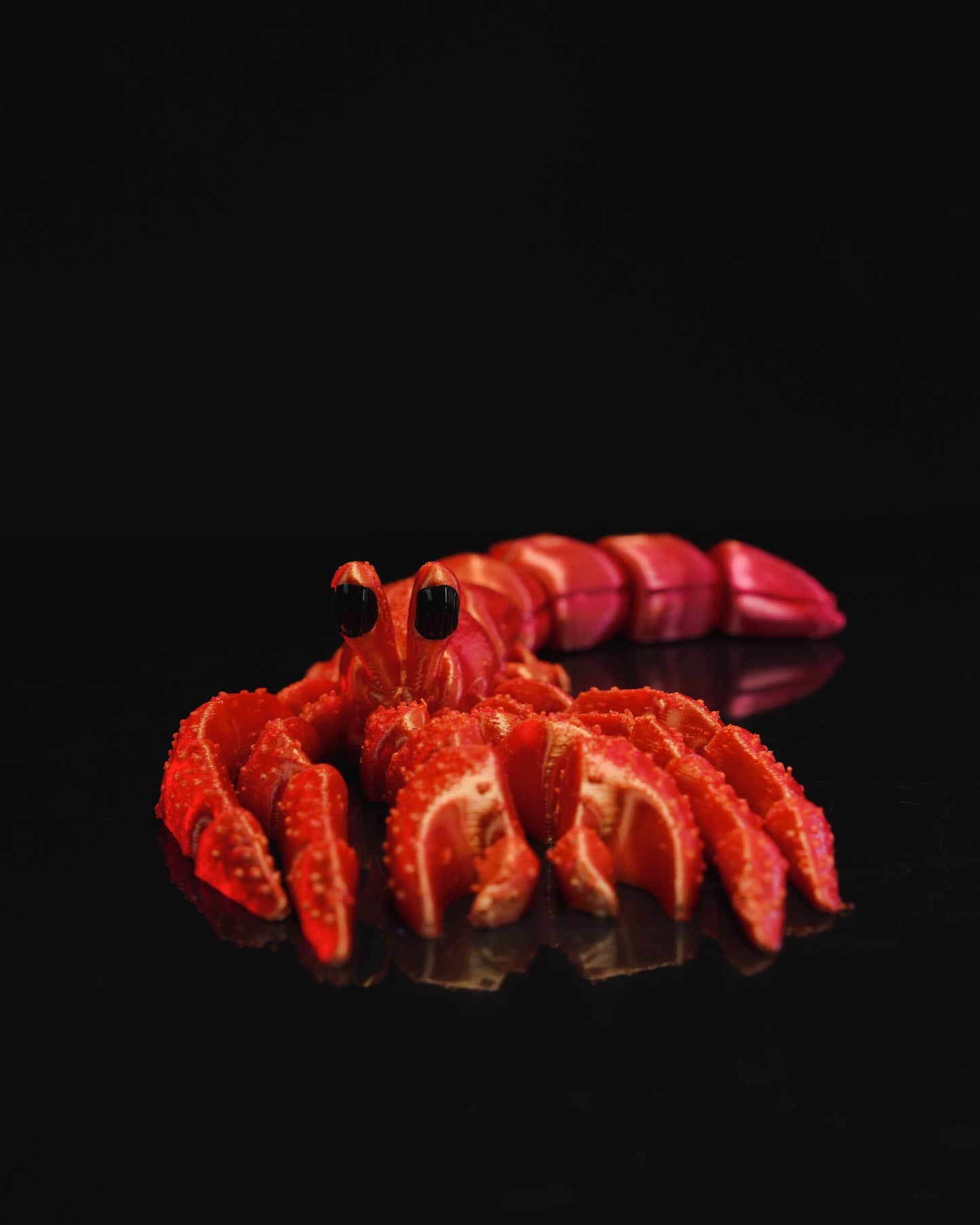 20003 Articulated Hermit Crab with Shell